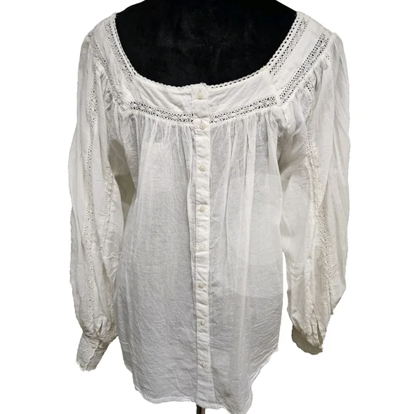 Elegant White Lace Trim Blouse-NWT- Size Medium - Picture 9 of 15